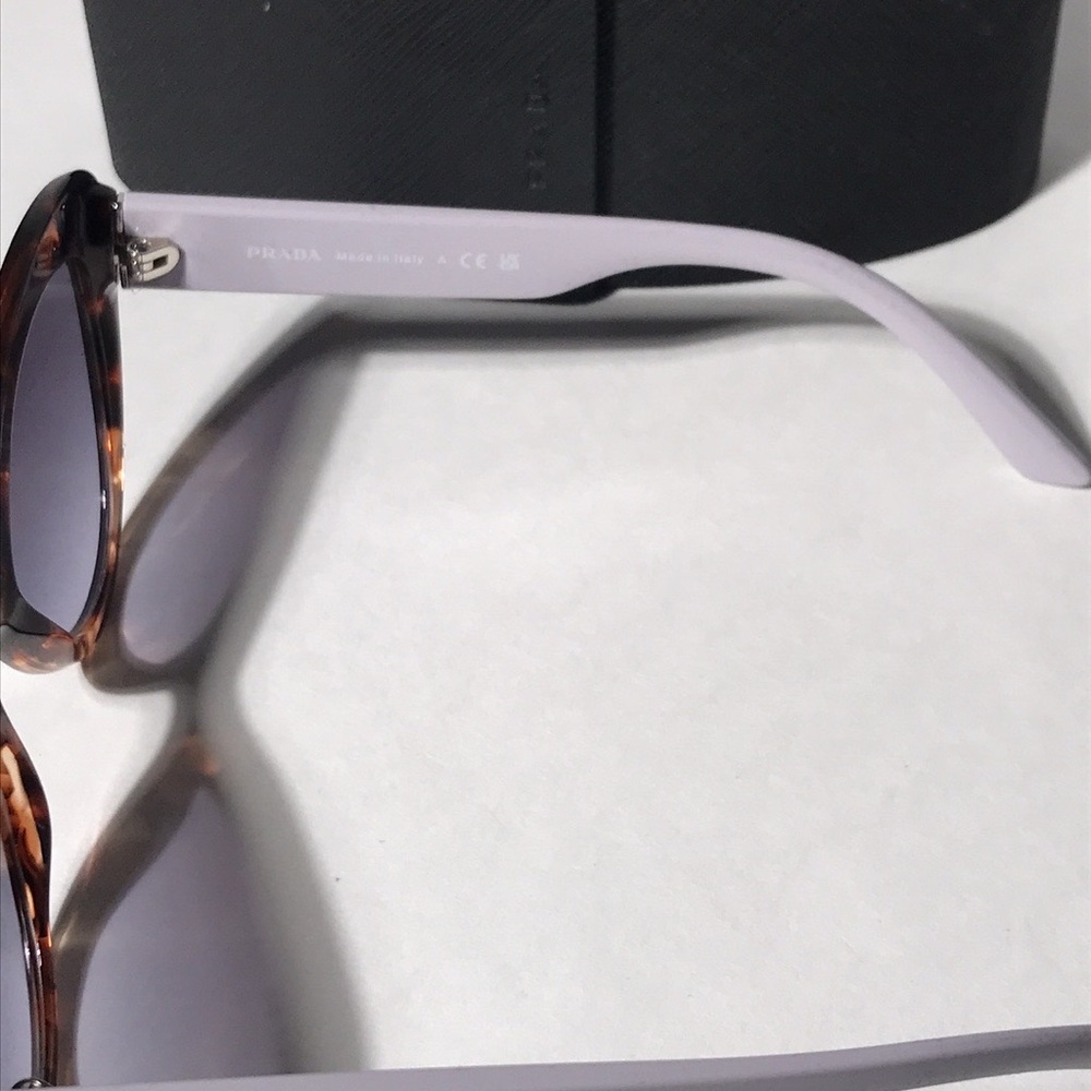 New Authentic PRADA Sunglasses – SPR 13Y 07R-08I - Picture 10 of 16